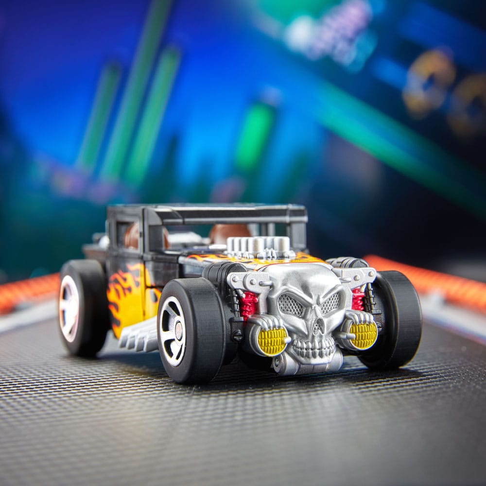 Hot Wheels x Transformers Action Figure Bone Shaker
