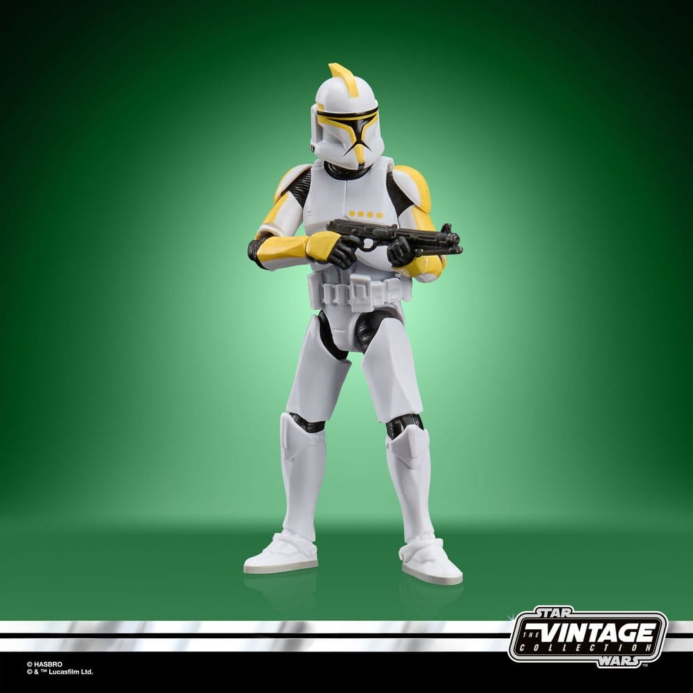 Star Wars Episode II Vintage Collection Action Figure Clone Trooper Commander - Hasbro Action Figures