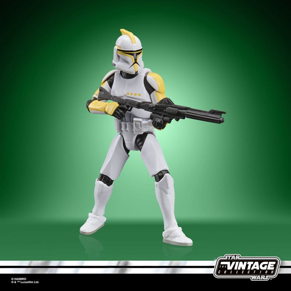 Star Wars Episode II Vintage Collection Action Figure Clone Trooper Commander - Hasbro Action Figures