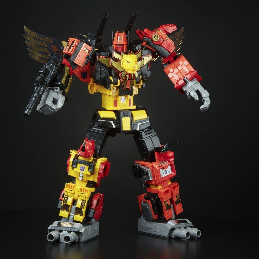 Transformers Power of the Primes Combiner Action Figure Predaking