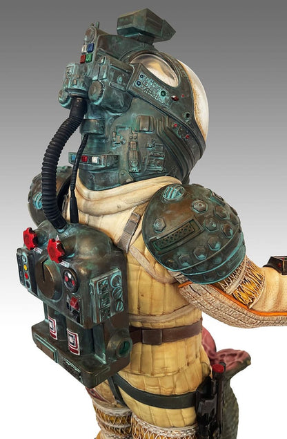 Alien: Officer Kane: 1/4 Statue - Hollywood Collectibles Group Statues