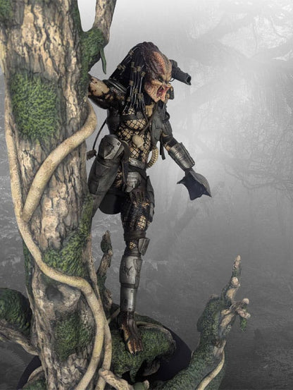 Predator: Jungle Hunter: 1/4 Statue - Hollywood Collectibles Group Statues