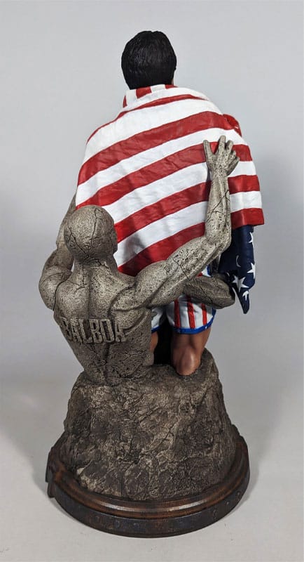 Rocky IV: Rocky Balboa: 1/4 Statue - Hollywood Collectibles Group Statues