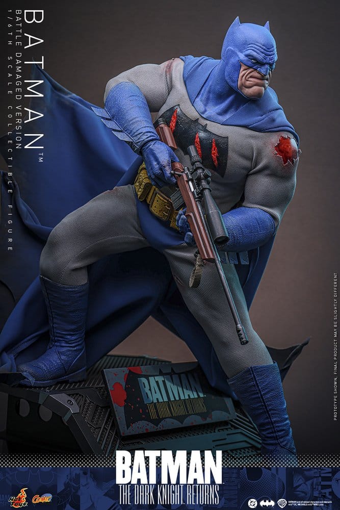 Batman: The Dark Knight Returns Comic Masterpiece Action Figure 1/6 Batman (Battle Damaged Version) 32 cm - Hot Toys Action Figures