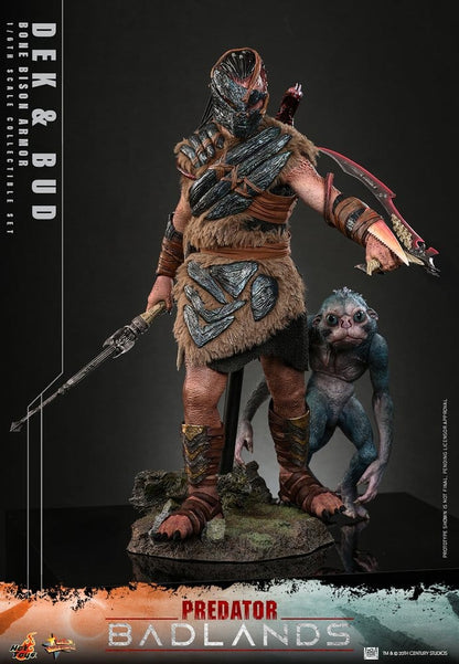 Predator: Badlands Movie Masterpiece Action Figures 2-Pack 1/6 Dek (Bone Bison Armor) and Bud 31 cm - Hot Toys Action Figures