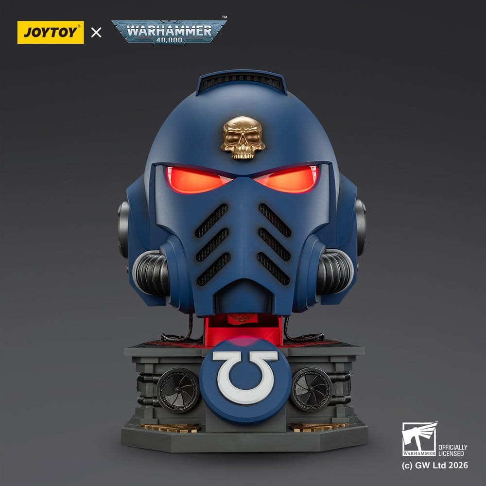 Warhammer 40,000 Captain MkX Helmet & Display Stand Ultramarines 44 cm - Joy Toy Action Figures
