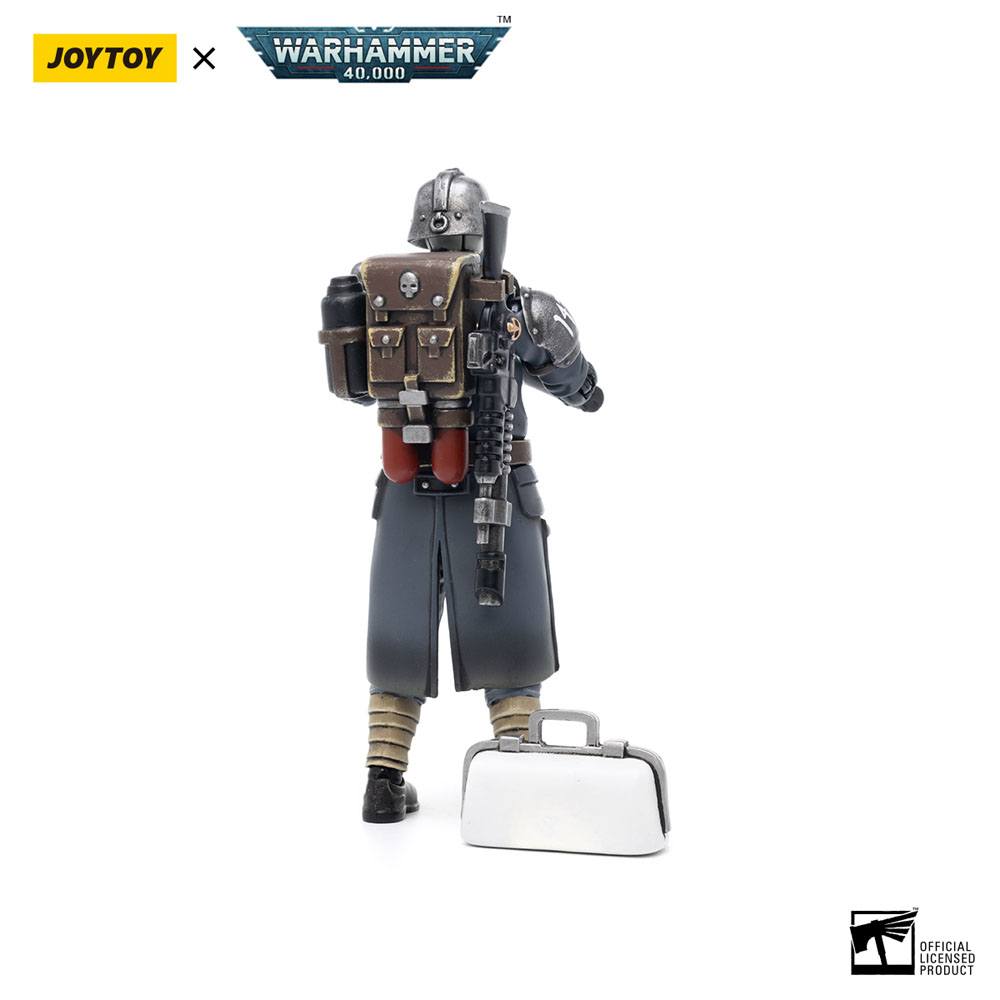 Warhammer 40k Action Figure 1/18 Death Korps of Krieg Veteran Squad Guardsman Medic - Joy Toy Action Figures