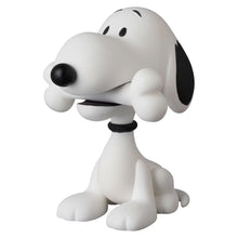 Peanuts UDF Series 20 Mini Figure Snoopy with Bone 6 cm