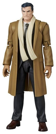 DC Comics MAFEX Action Figure Bruce Wayne (Batman: Hush Ver.) 16 cm - Medicom Action Figures