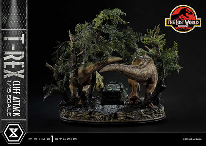 Jurassic World: The Lost World Statue 1/15 T-Rex Cliff Attack Bonus Version 53 cm - Prime 1 Studio Statues & Busts