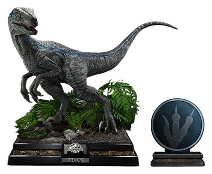 Jurassic World: Fallen Kingdom (Film) Legacy Museum Collection Statue 1/2 Blue Bonus Version 88 cm - Prime 1 Studio Statues