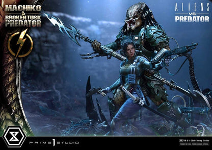 Aliens vs. Predator (Comic) Ultimate Premium Masterline Statue 1/4 Machiko & Broken Tusk Predator 79 cm - Prime 1 Studio Statues