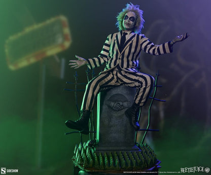 Beetlejuice Premium Format Mixed Media Statue Beetlejuice 54 cm - Sideshow Collectibles Statues & Busts