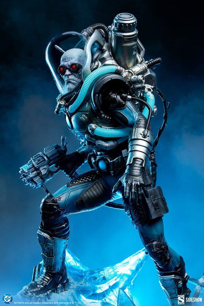 DC Comics Premium Format Figure Mr. Freeze - Sideshow Collectibles Statues